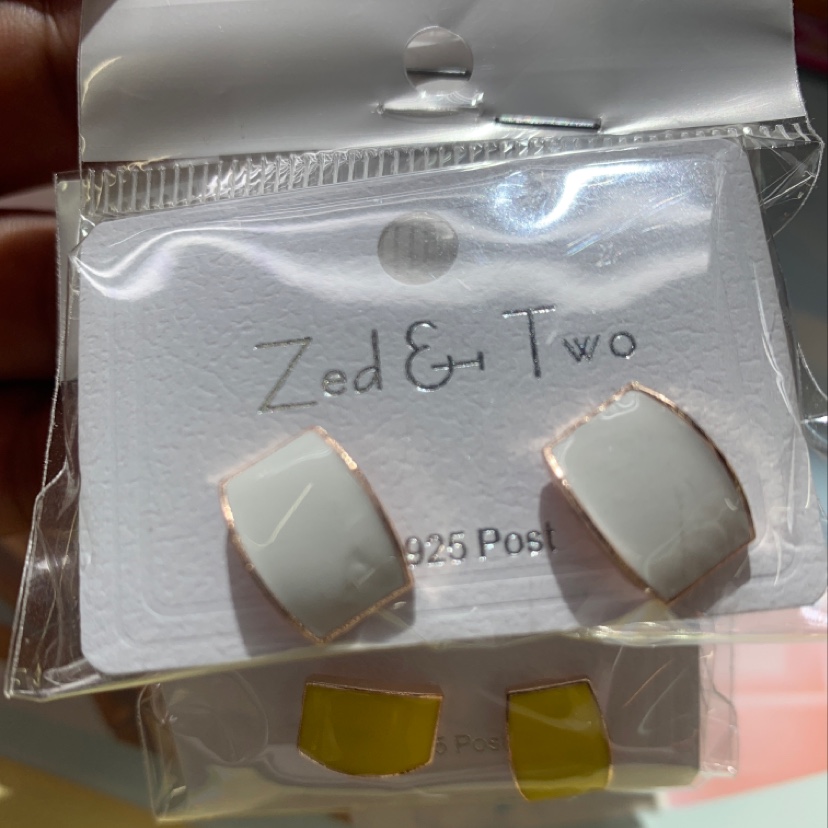 银针滴油弧白色系