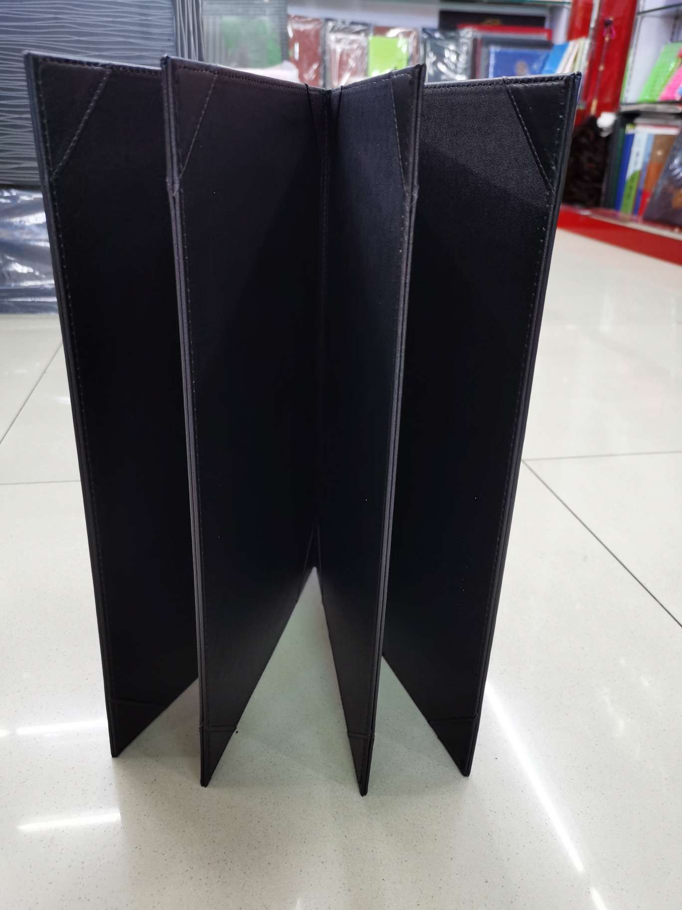 其他纸类印刷制品实物图