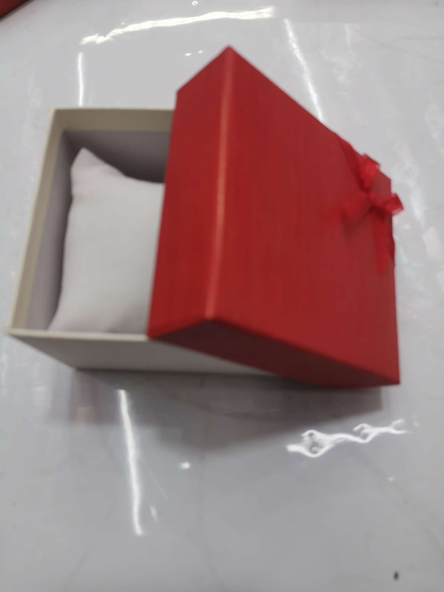 蝴蝶结手表盒25细节图