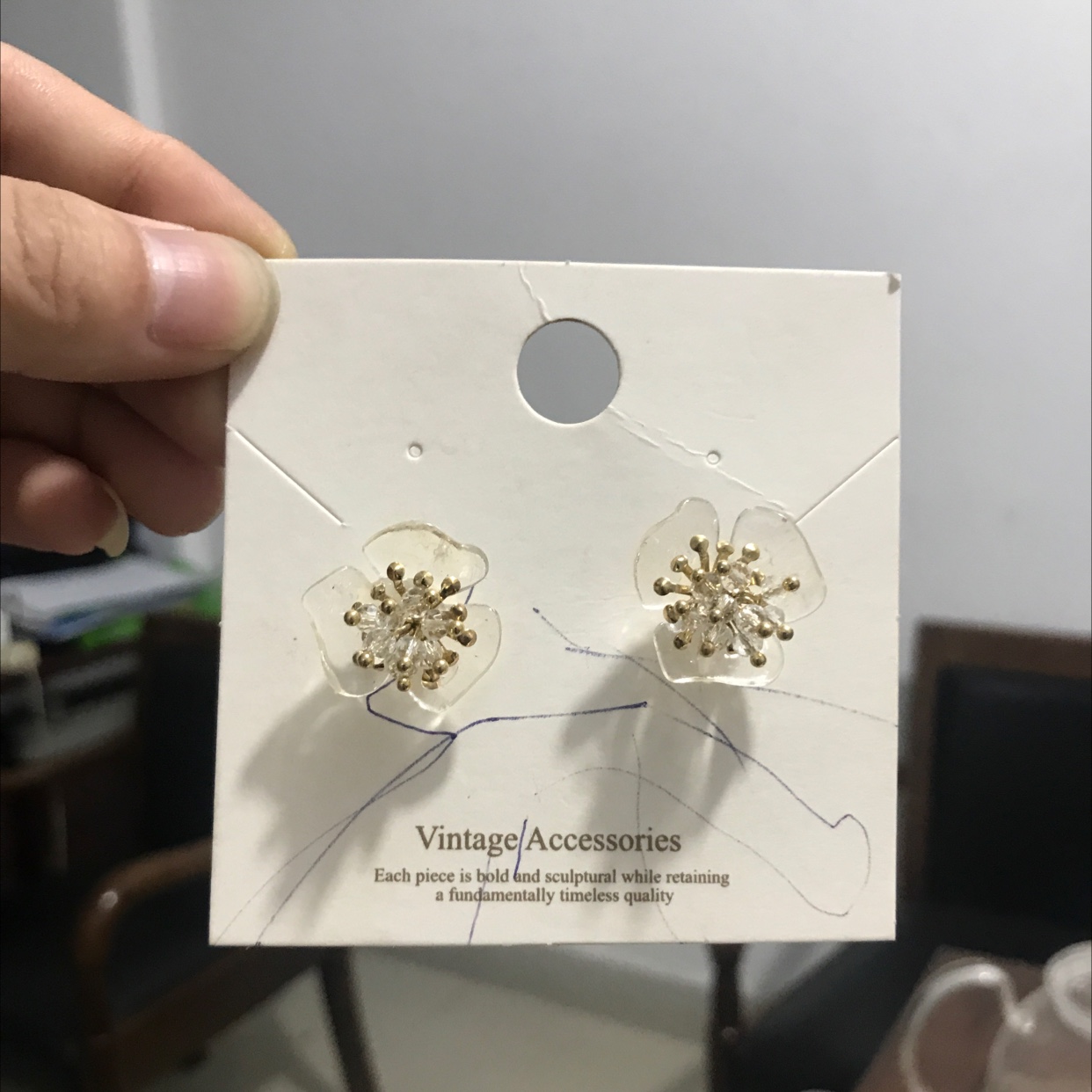 Today Beauty transparent flower design style new earrings