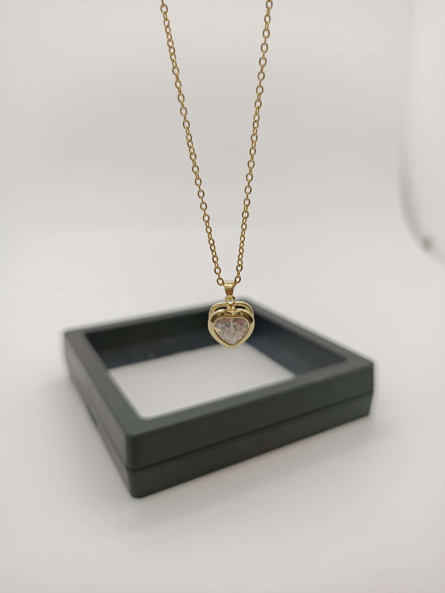 Smooth with a peach heart details Picture