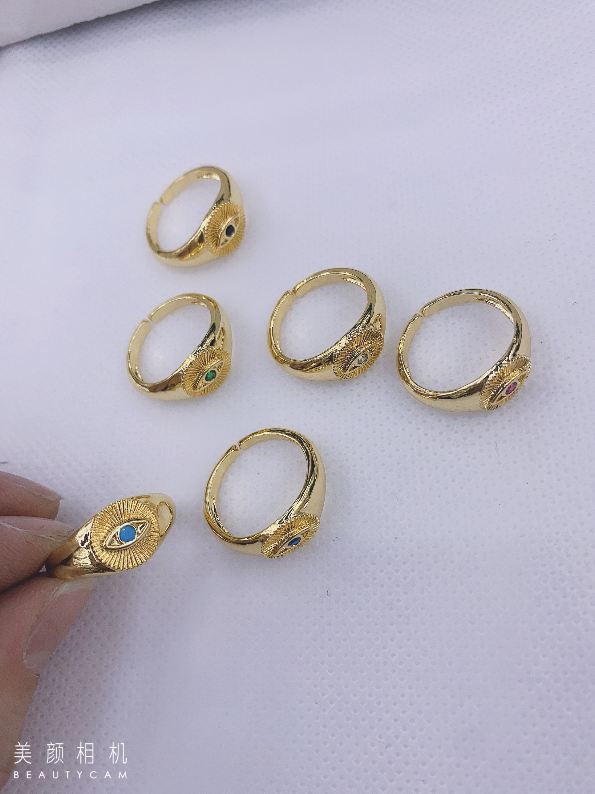 Colorful horse eye ring Specification image