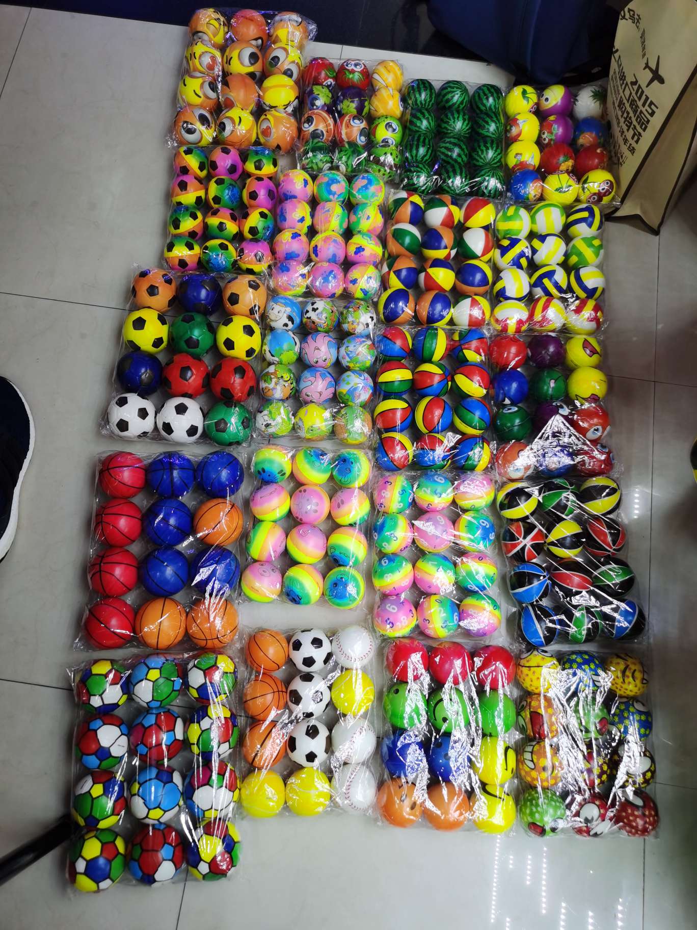 6-3 كرة القدم كرة القدممثلا، يمكن تحديد نمط من الاختلاط Item Picture