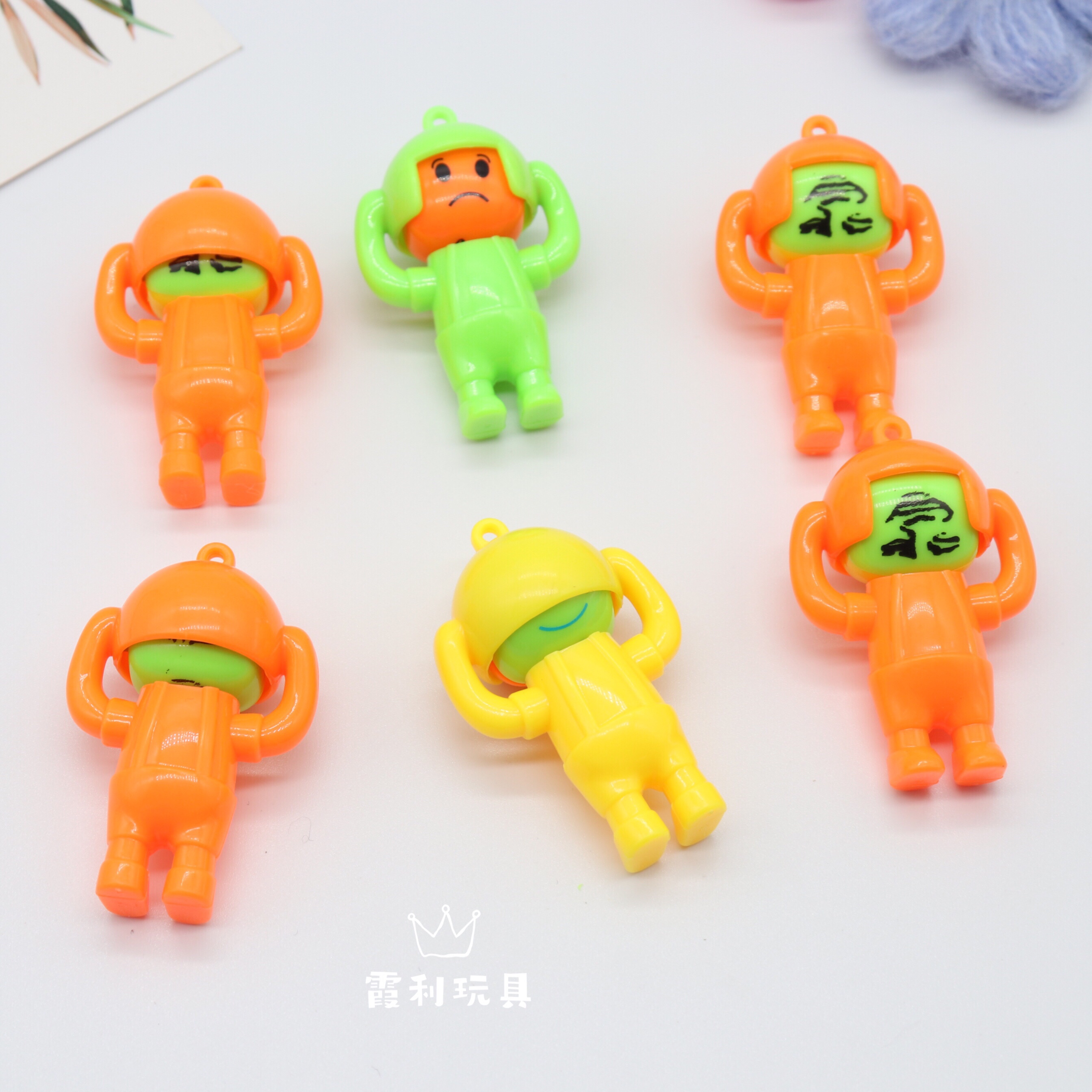 Mini face-changing man children's plastic toy gift Gashapon details Picture