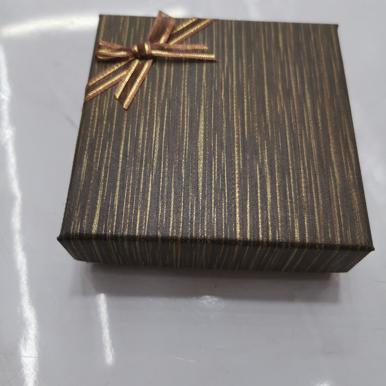 蝴蝶结手镯盒36