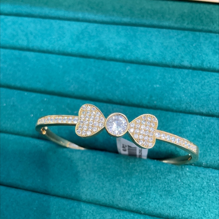 Micro diamond bracelet