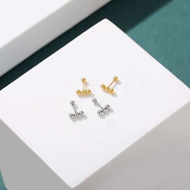 New trendy summer earrings with a high-end and elegant style. Women's niche design earrings 23 Specification image