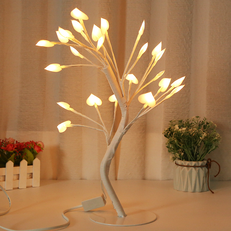 Desk lamp, heart-shaped atmosphere decoration, illuminated small tree, InS-style LED renovation, dormitory background, small night cross-border fabric heart, warm white Application Scenario