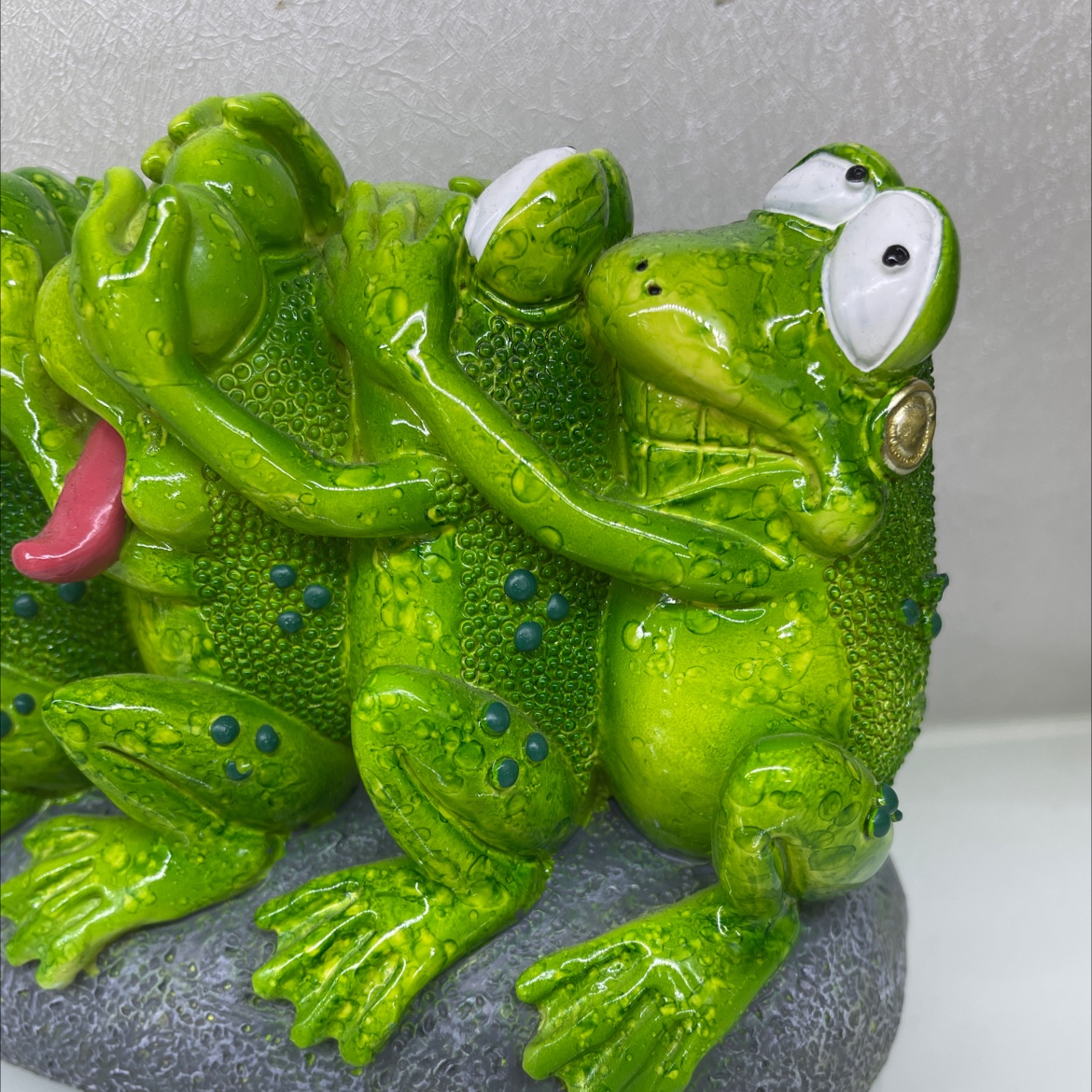 Four frogs thumbnail