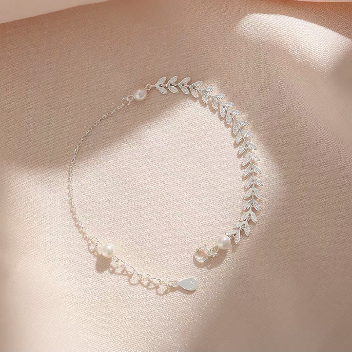 A necklace of ears of wheat