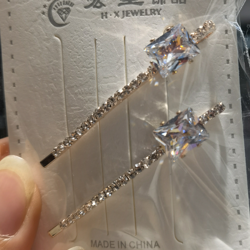 Sparkling diamond one-line hair clip, European and American fashion show, versatile, full diamond bangs clip, Internet celebrity headwear, side clip hair accessory, female 68