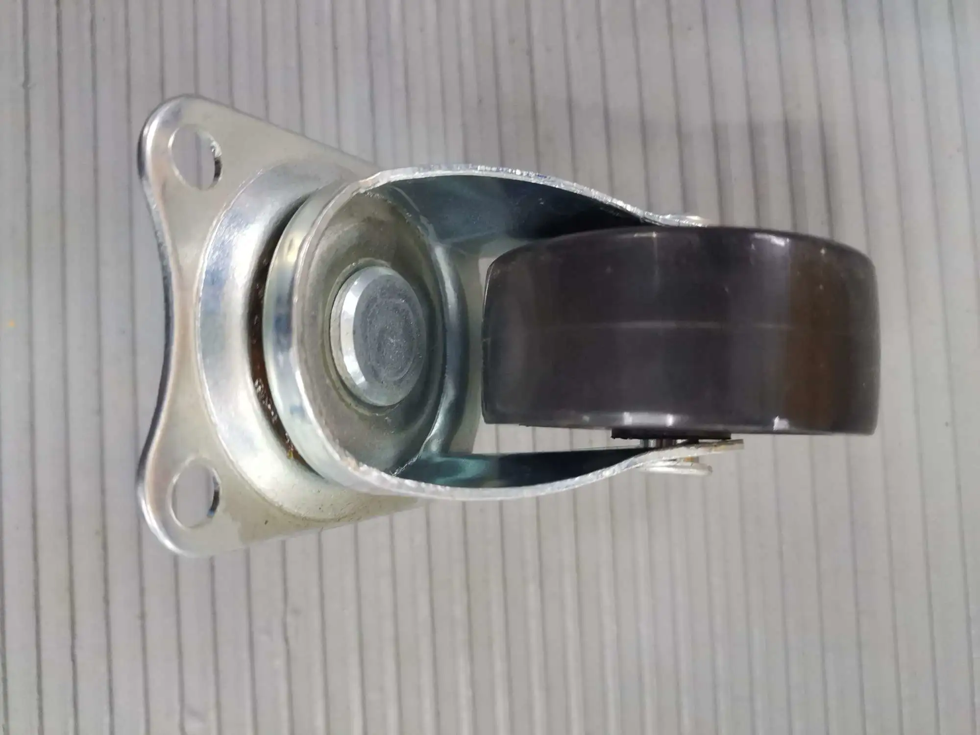 عجلات أرجل خفيفة ذات عجلات مسطحة مسطحة سوداء من طراز PP detail image 4
