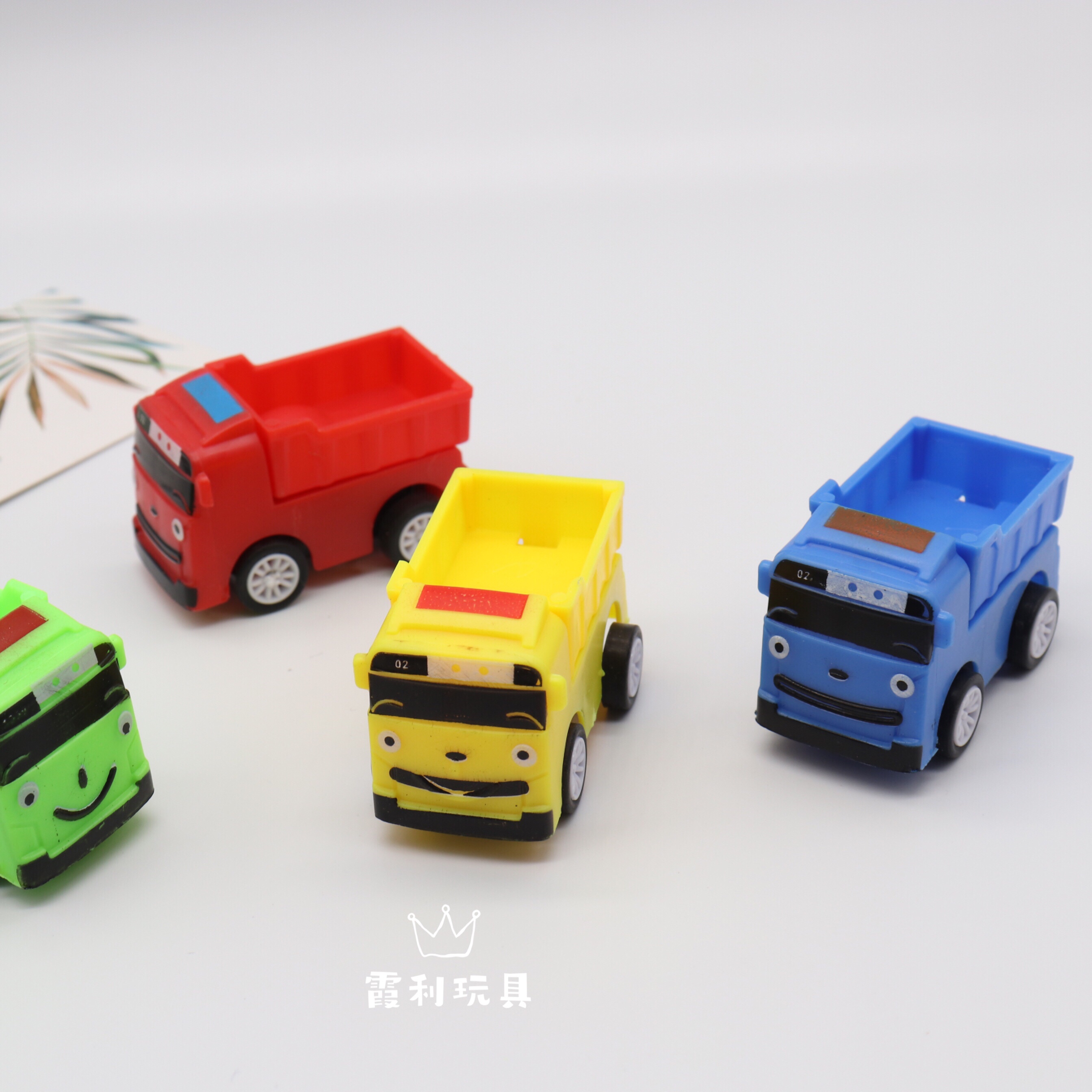 Cartoon dump truck, children's plastic toy giveaway, gacha detail image 1