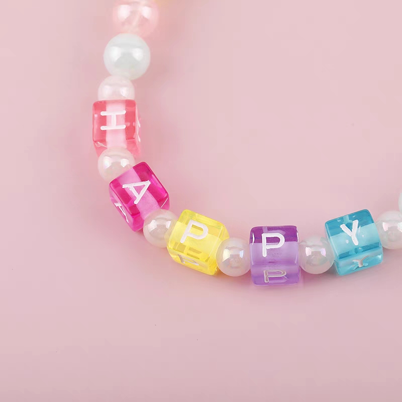 Heart-shaped pendant children's bead necklace, acrylic letter bead necklace, bead string, European and American ins girls' accessories, cute Specification image