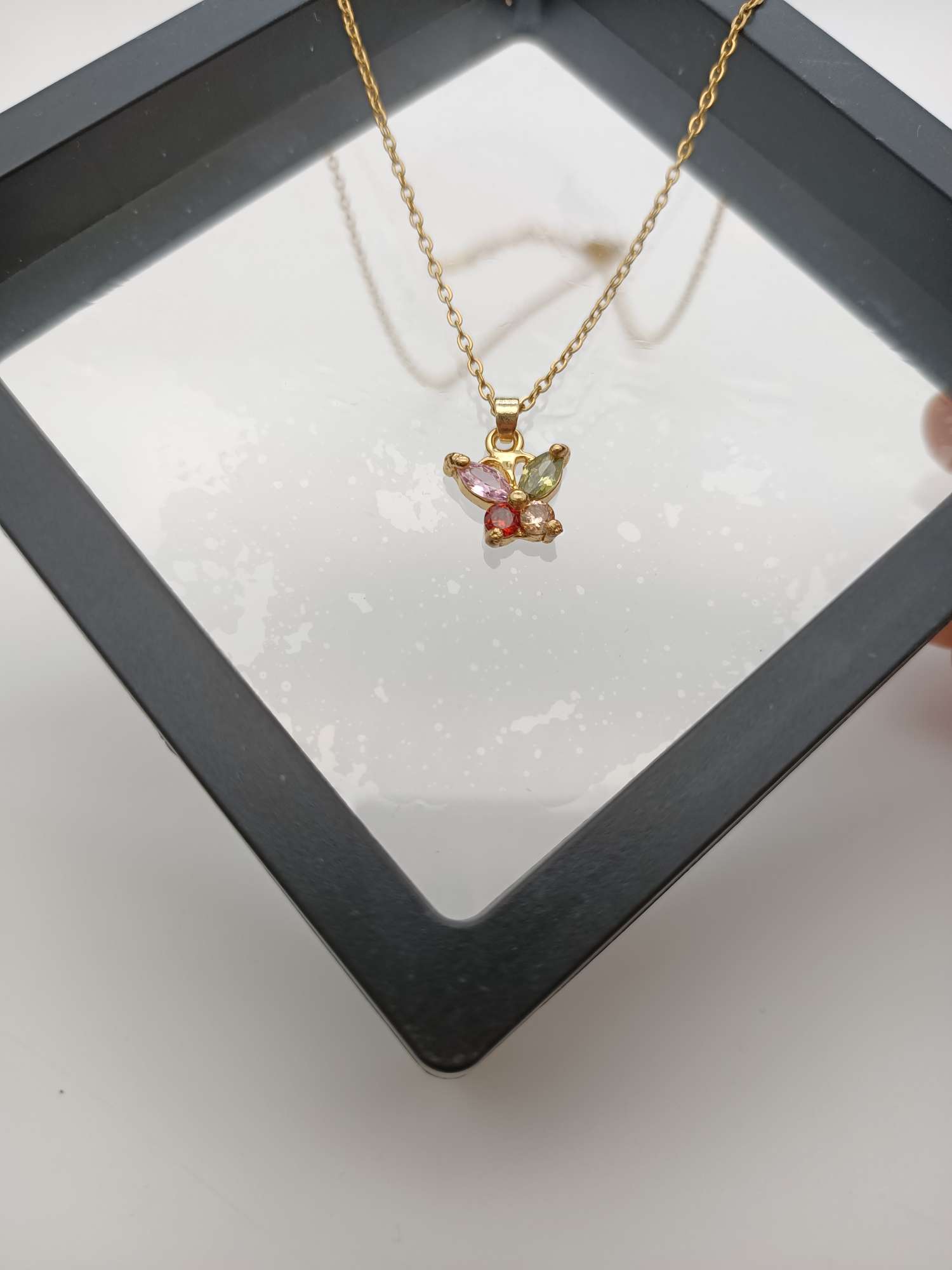 Colorful butterfly necklace Application Scenario