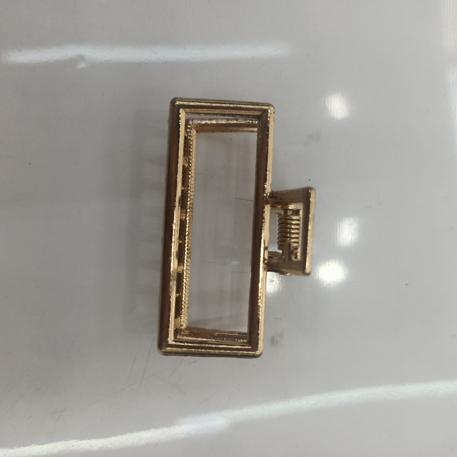 Medium square empty thumbnail