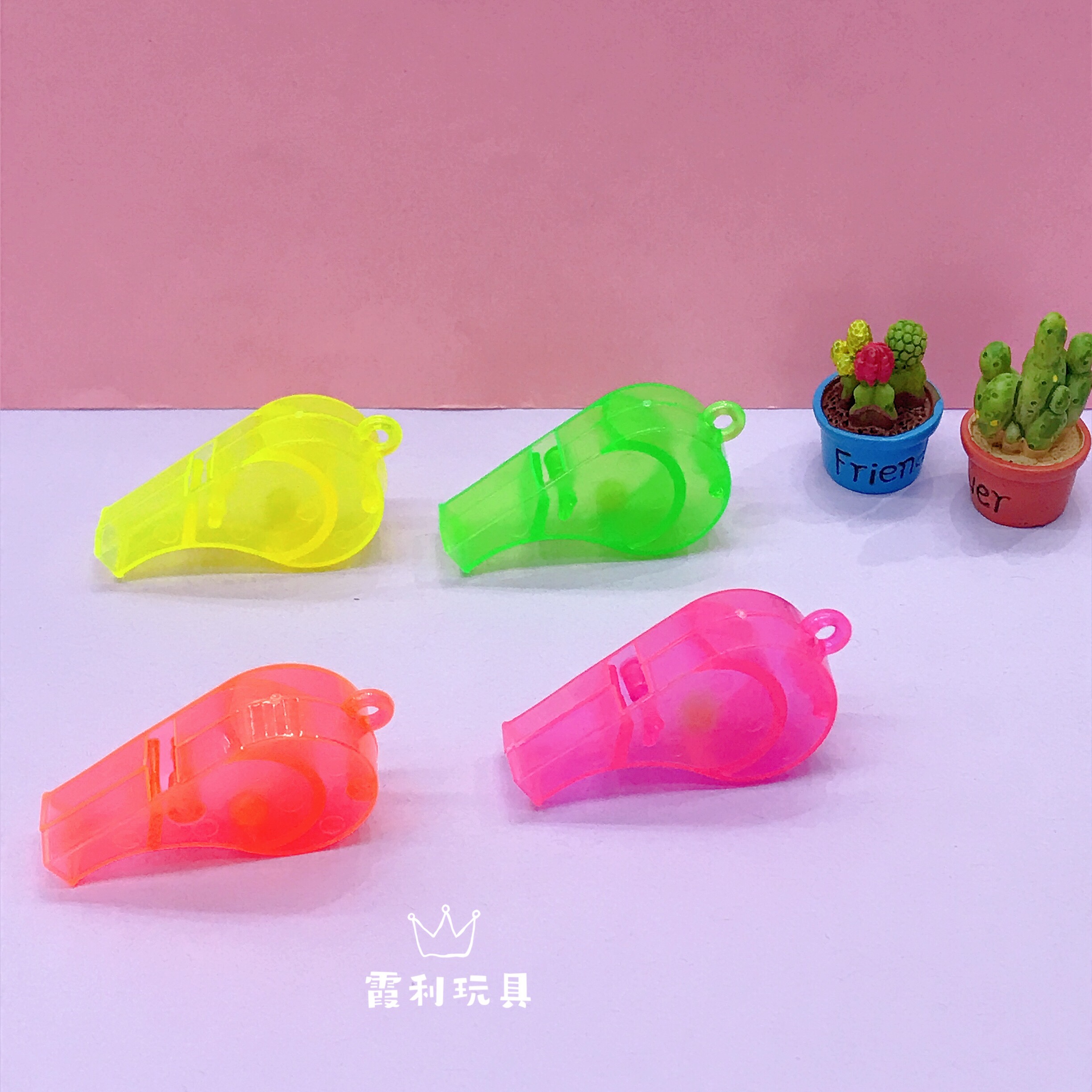 Transparent whistle, children's plastic toy, cheering gift, gashapon party details Picture