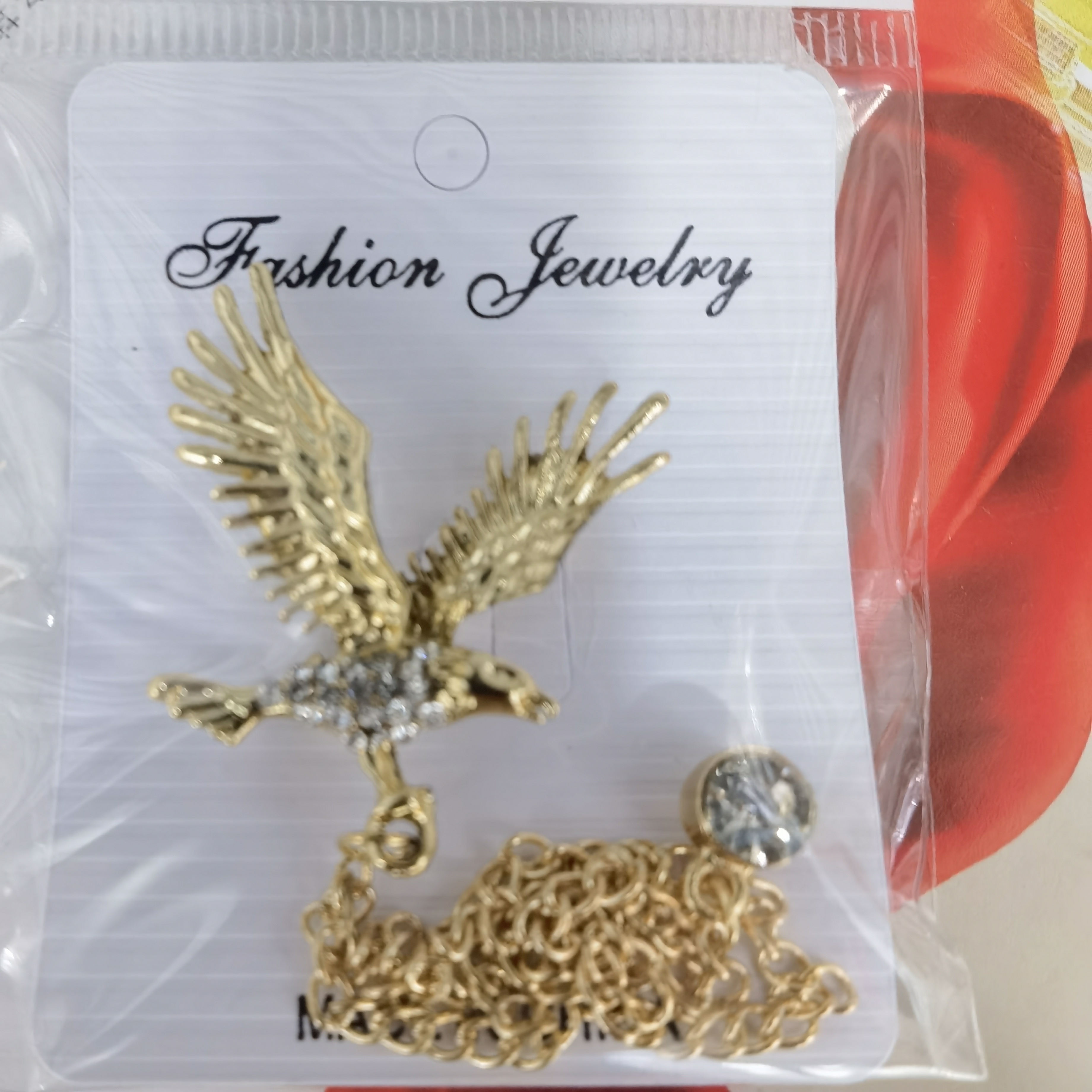 Eagle Fashion brooch with chain