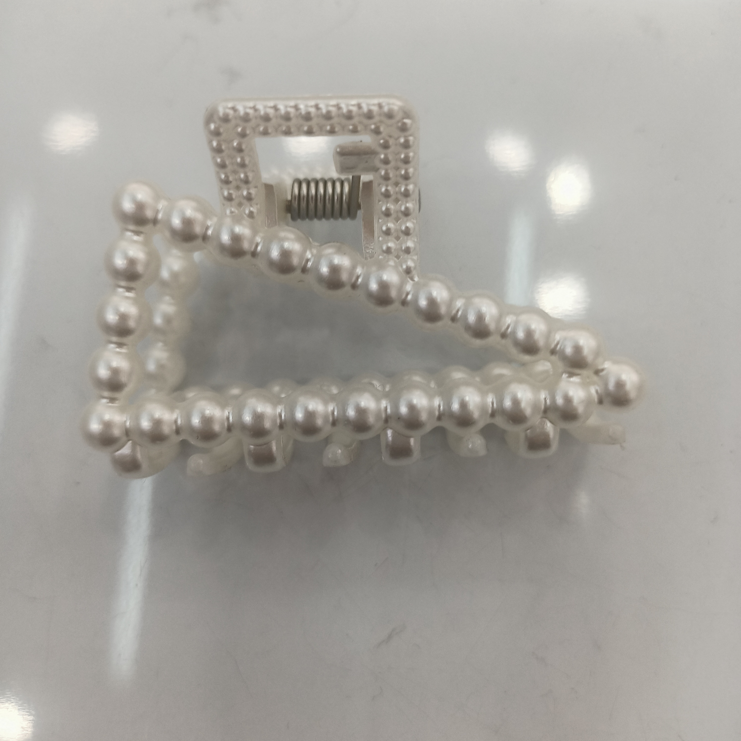 Large pearl triangle with empty claw clip thumbnail