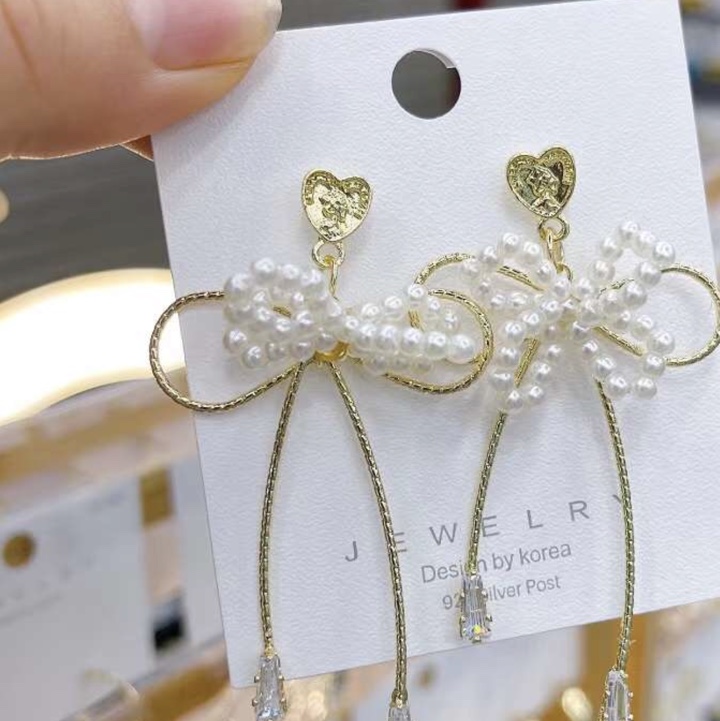 Earrings v