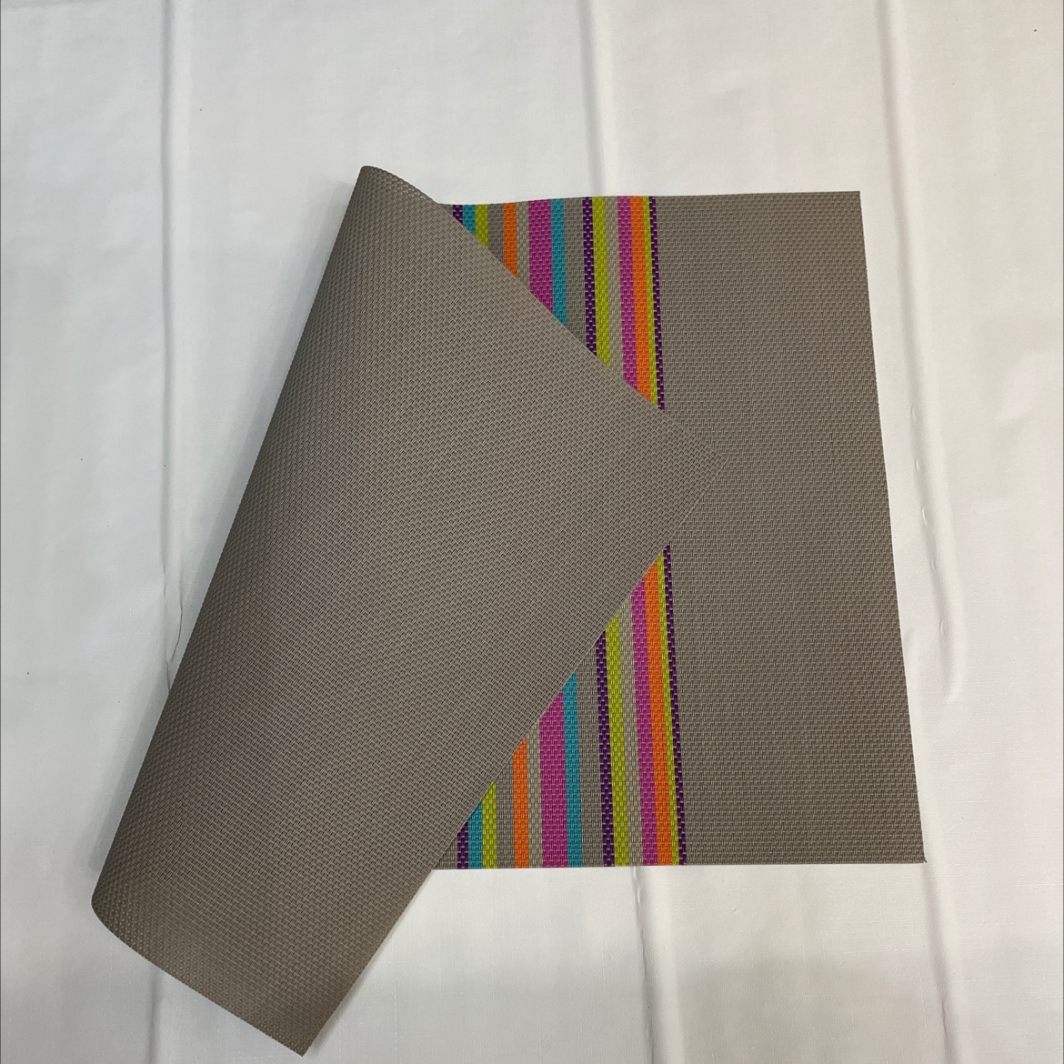 Iridescent Grey details Picture
