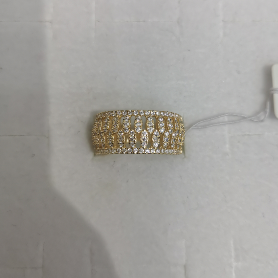 Zircon regular ring