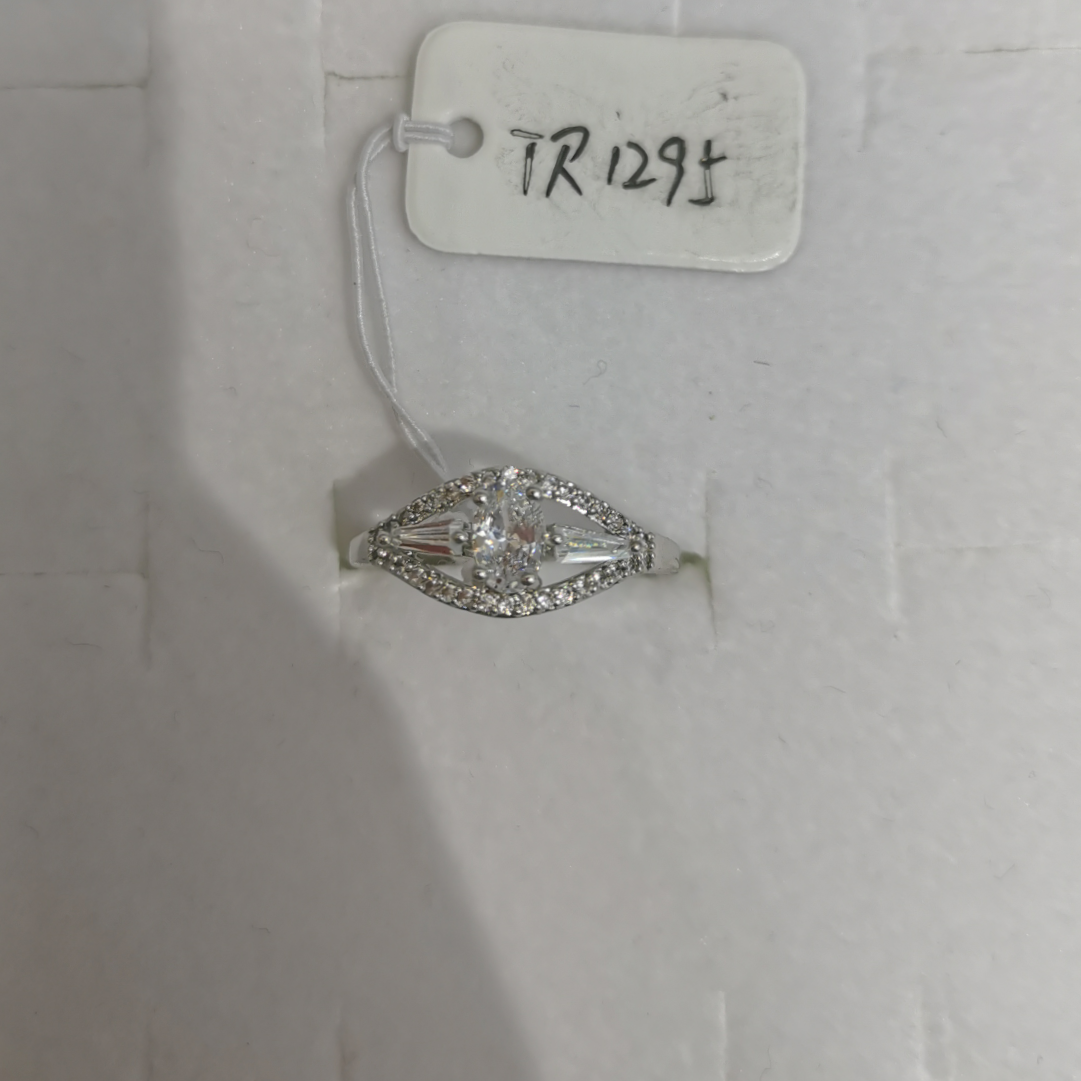 Zircon ring silver 4