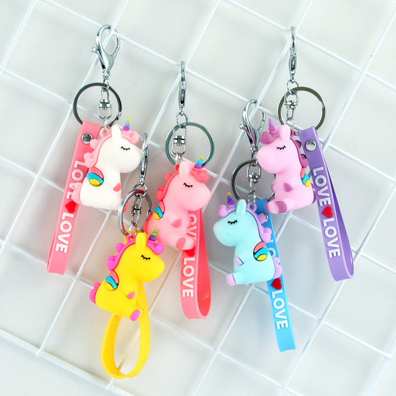 创意pvc软胶卡通独角兽钥匙扣链礼品包包可爱ins小马挂件地摊批发