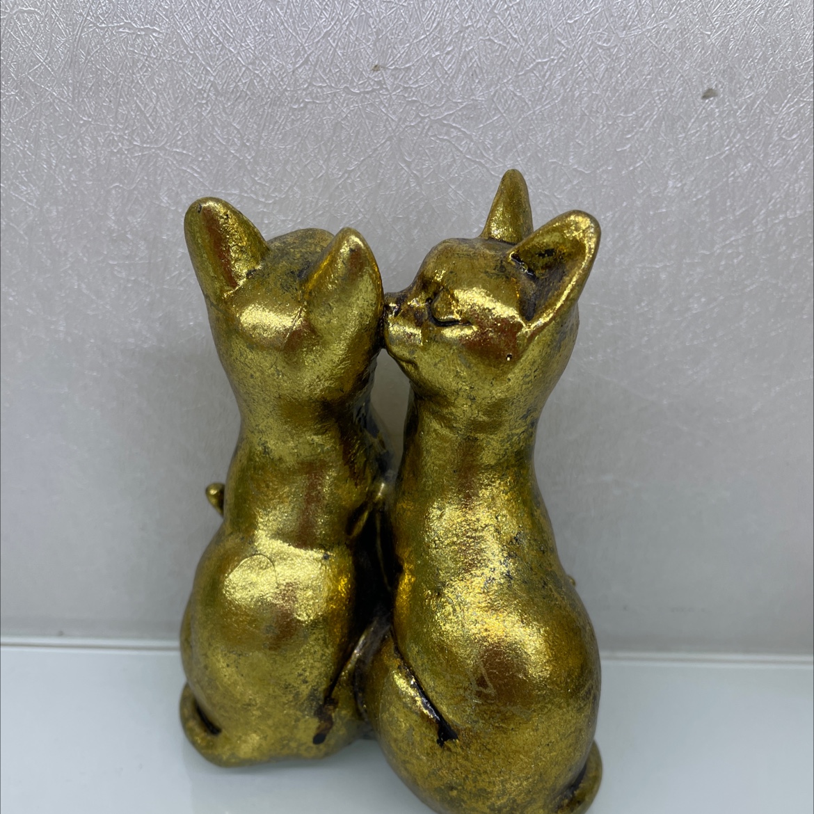Resin handicraft