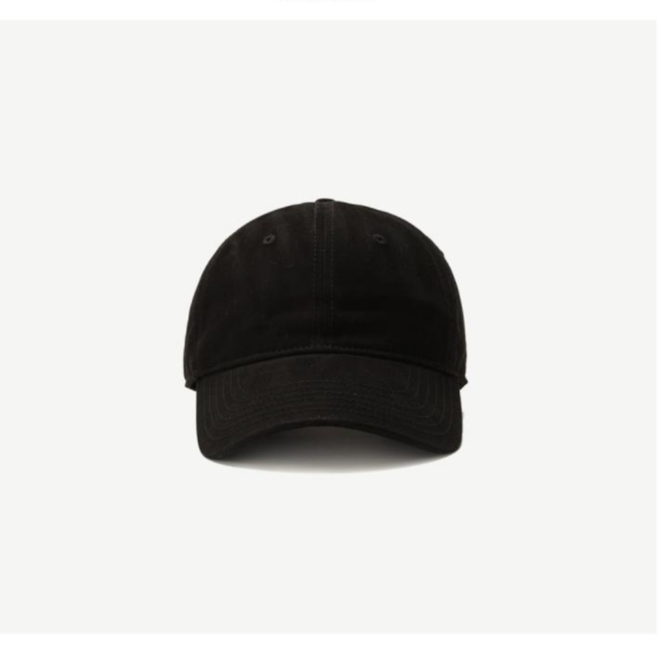 New Instagram hats are now available. The women's spring and summer trendy styles are simple and versatile. The baseball cap is a Korean-style casual solid-colored baseball cap, and the men's curved brim cap is a must-have Specification image