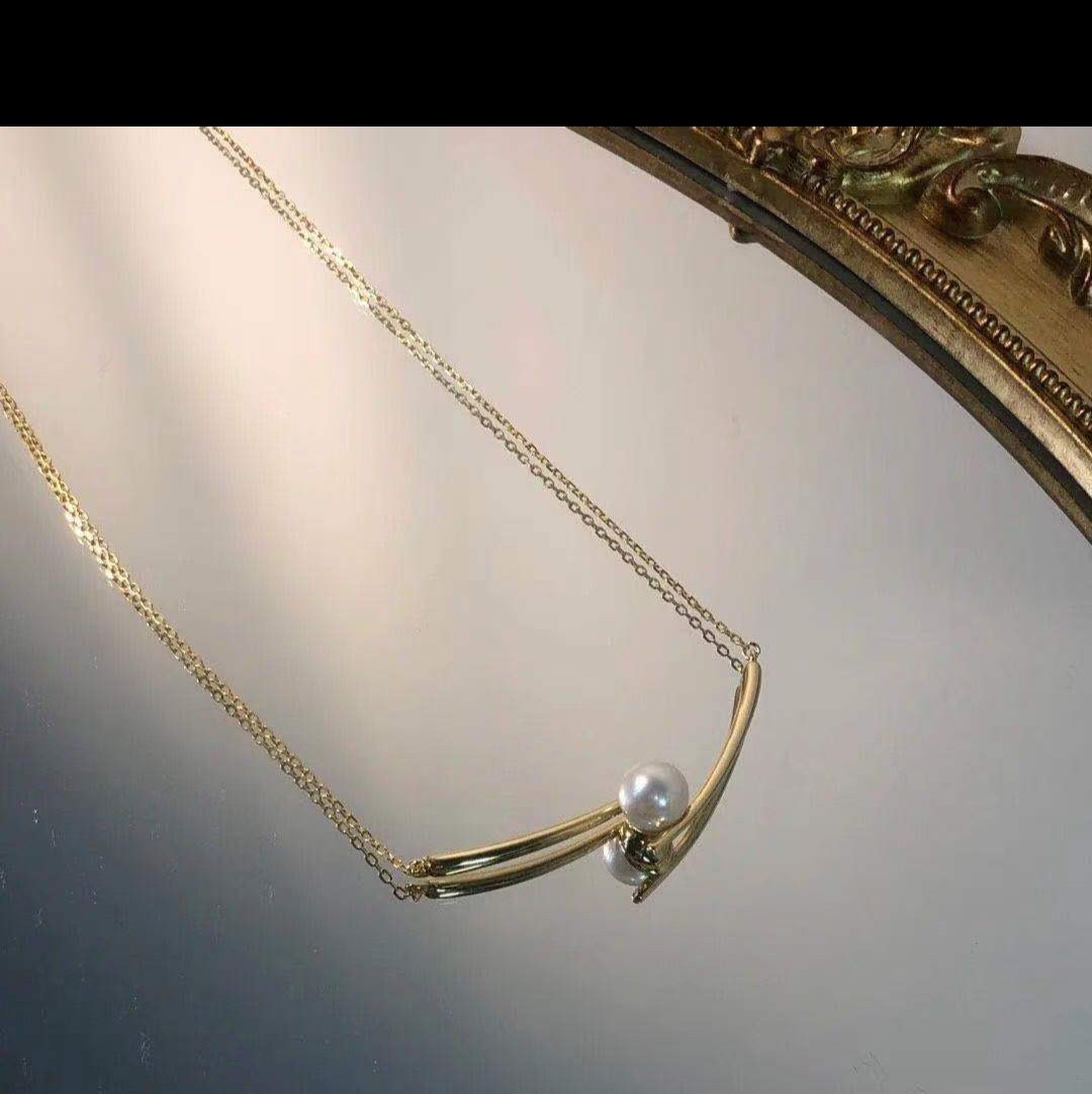 Pearl chain necklace