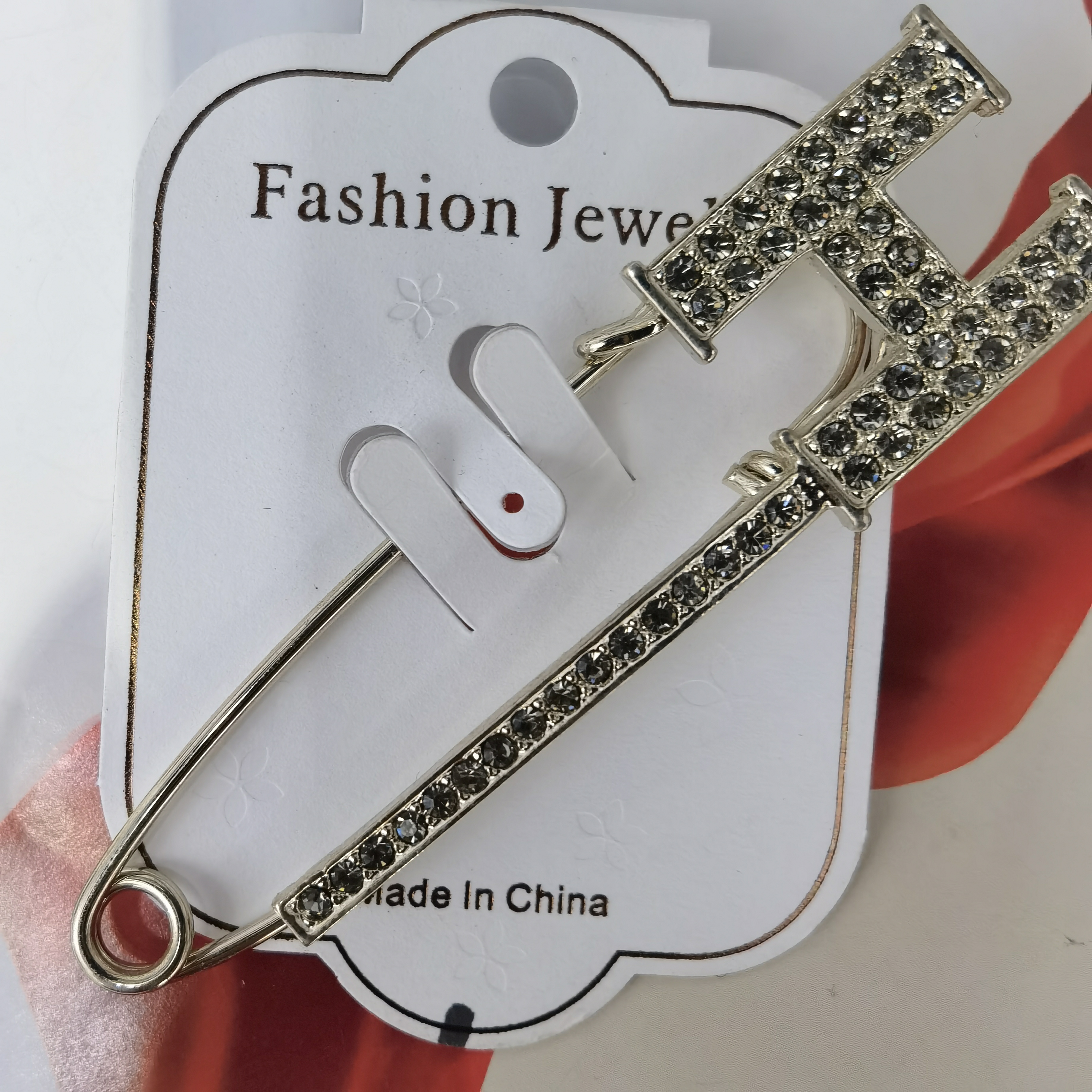 Alphabet pin sweater jacket accessories
