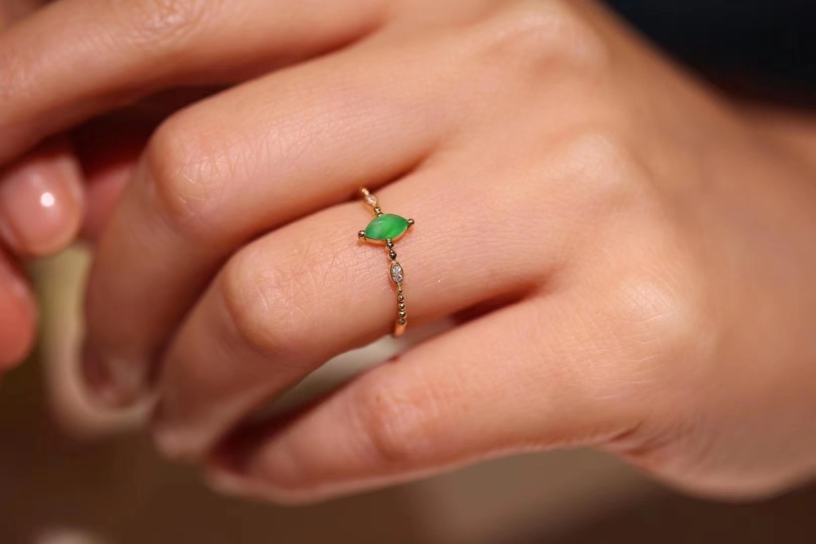 Fresh ring New Bori 078 natural emerald ring Specification drawing