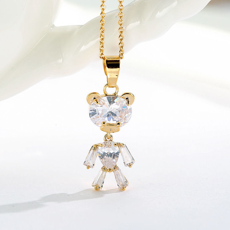 Trendy bear pendant