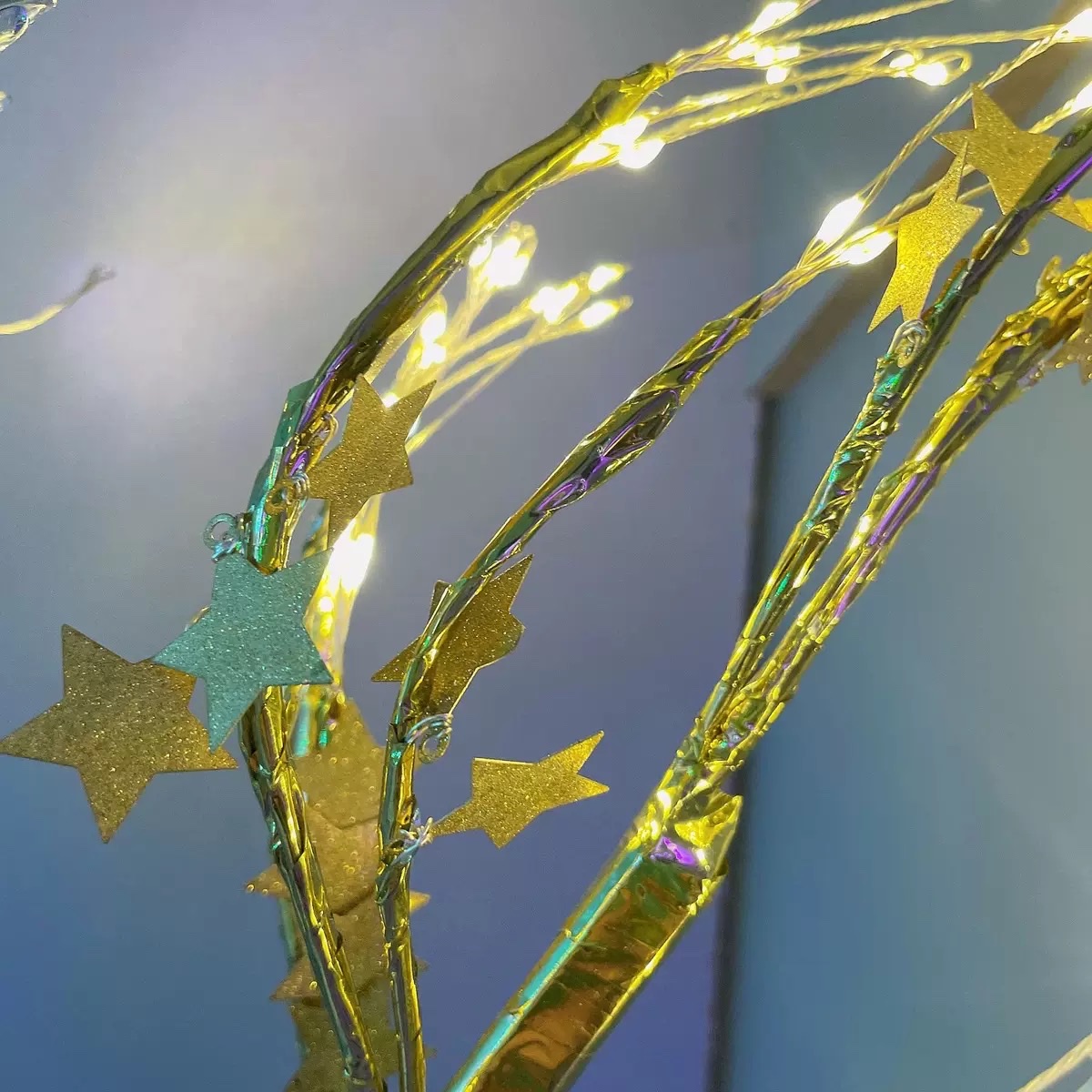 LED copper wire small tree lamp, starry sky lamp, room homestay, romantic branch decoration, simulated tree lamp, decorative item, shaped lamp, warm white star Specification image