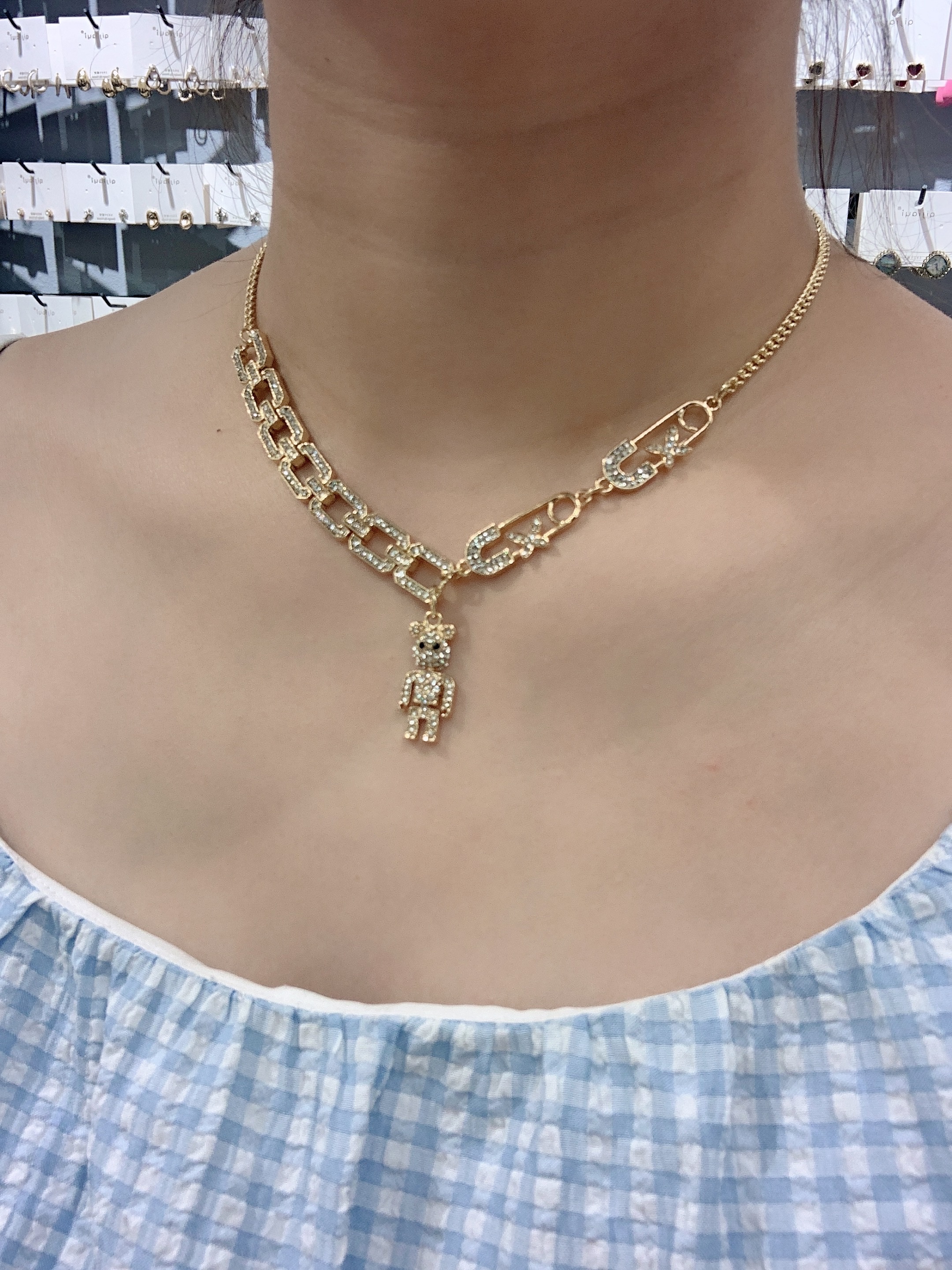 New bear metal necklace pendant, female hip-hop cool collarbone chain, couple sweater chain, high-end, niche and cold style detail image 4