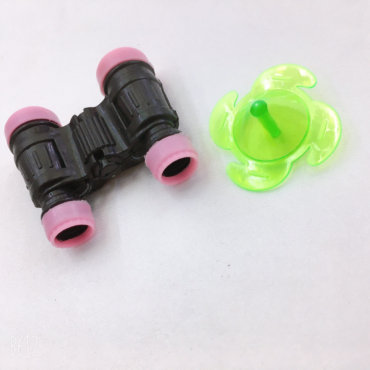 Venta caliente alrededor de la escuela juguetes de plástico para niños educación temprana ciencia puzzle juguetes creativos telescopio, gyro
