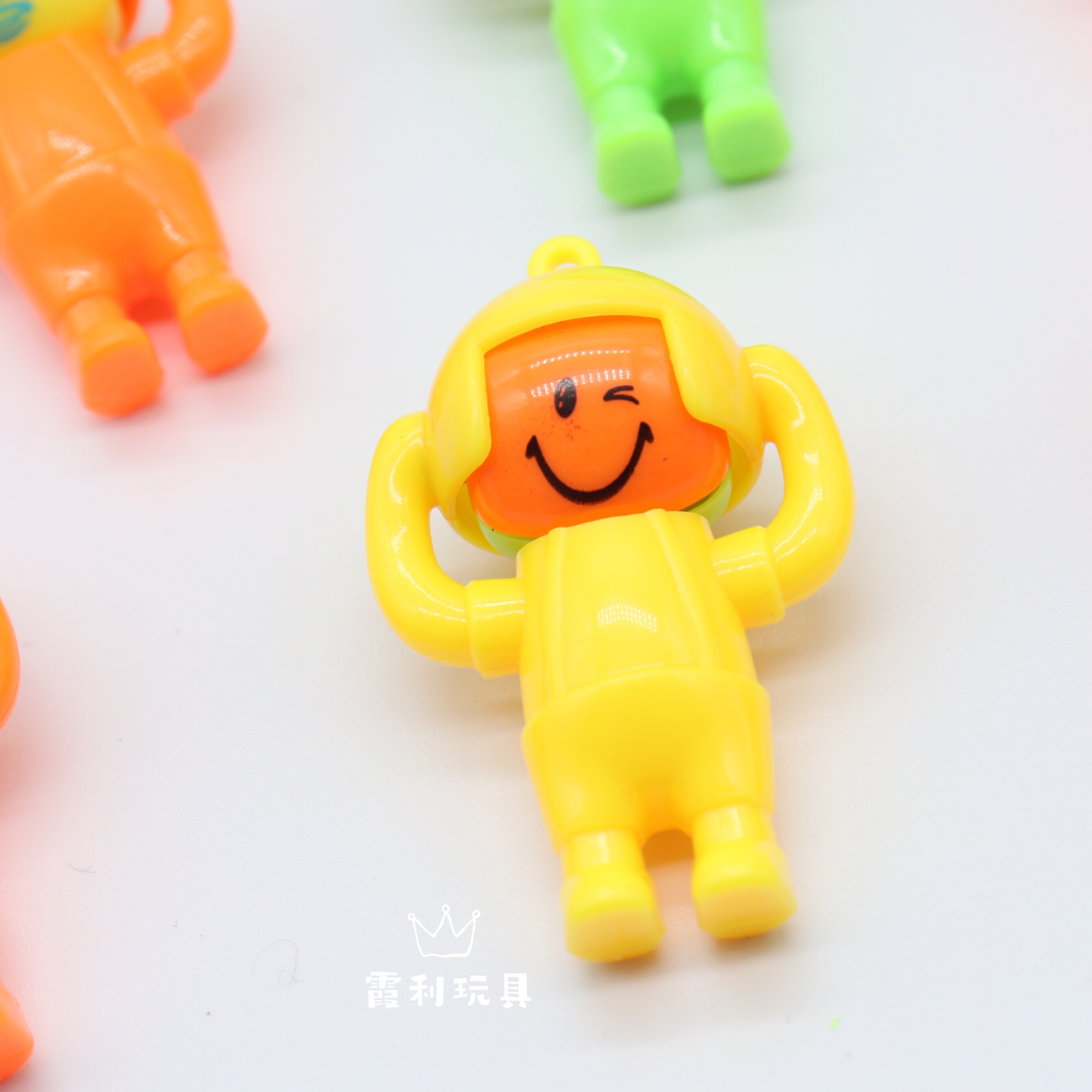 Mini face-changing man children's plastic toy gift Gashapon Application Scenario