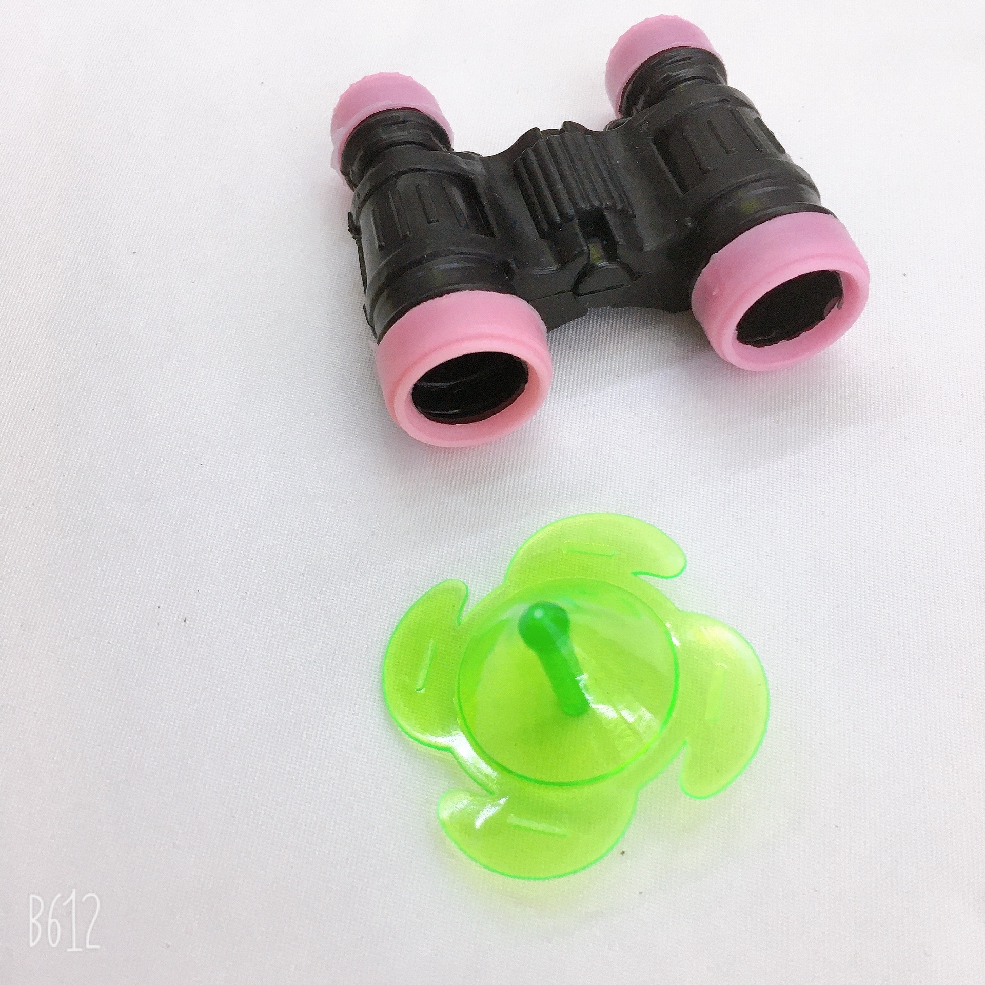 Venta caliente alrededor de la escuela juguetes de plástico para niños educación temprana ciencia puzzle juguetes creativos telescopio, gyro detail image 2