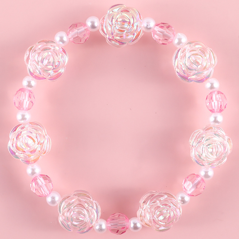 New children's flower beaded bracelet, acrylic in four colors to choose from, exquisite rose-shaped little girl bracelet Application Scenario