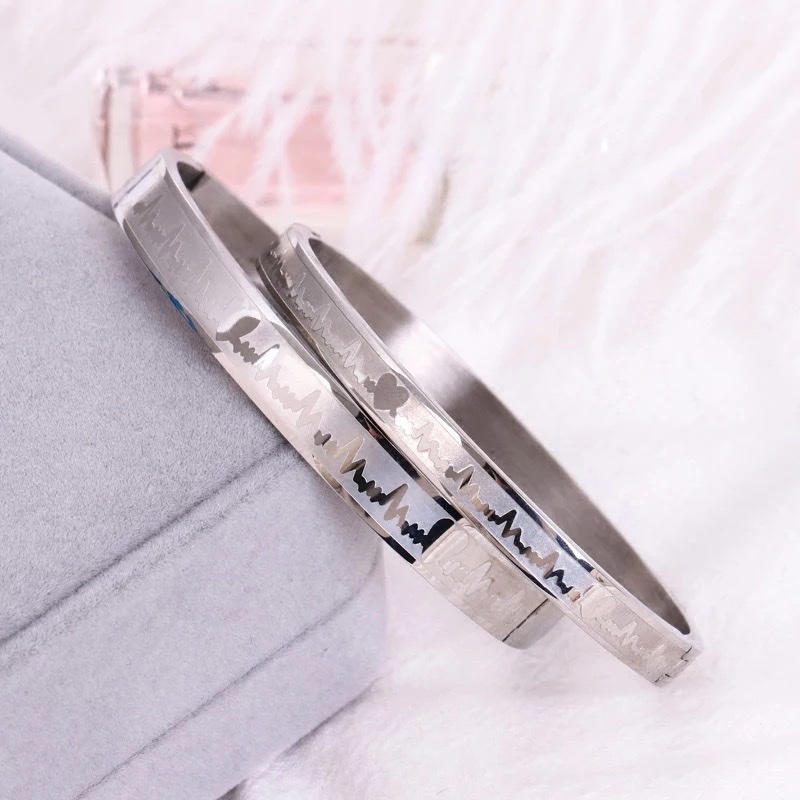 Titanium steel non-fading, light luxury, simple, fashionable, trendy, versatile, retro and cold style bracelet 1 detail image 2