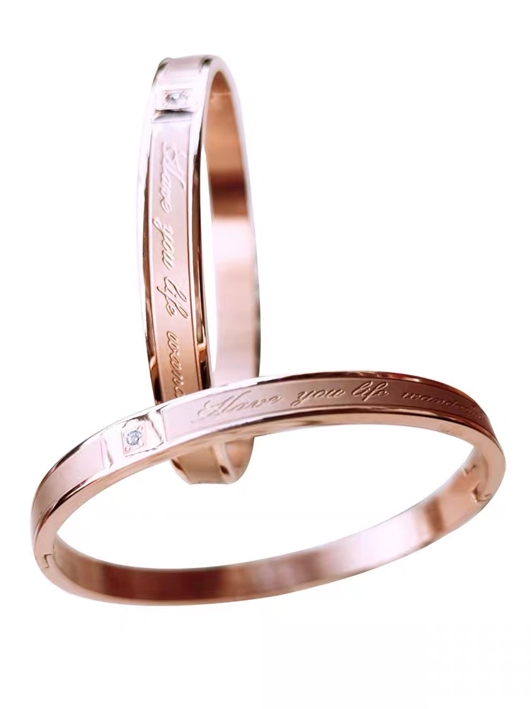 Titanium steel non-fading, light luxury, simple, fashionable, trendy, versatile, retro and cold style bracelet 3 Specification image
