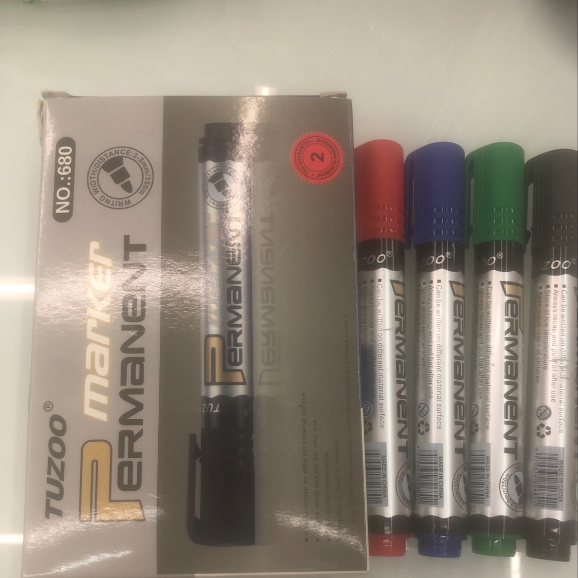 680 boxes of marker pens