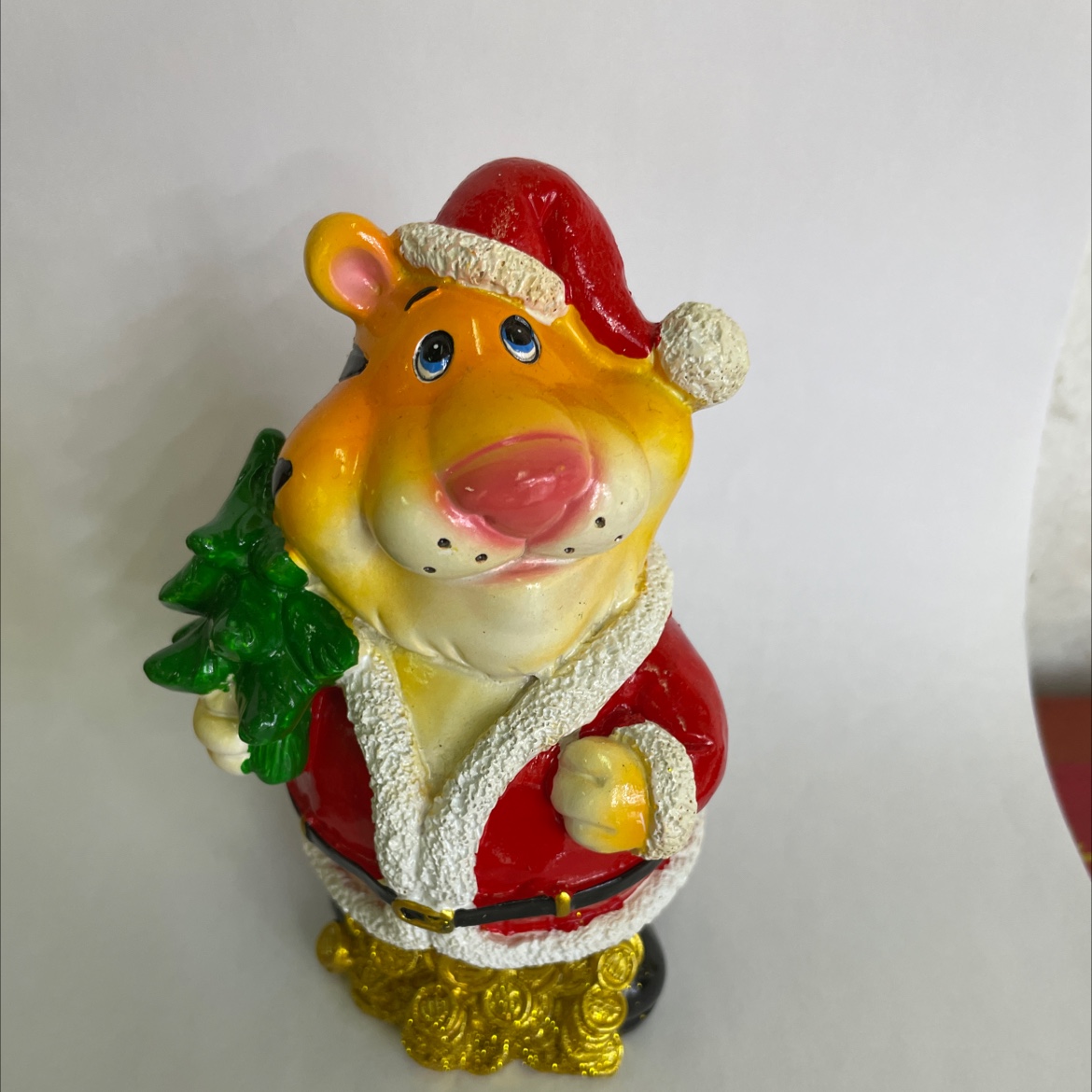 Resin handicraft manufacturer direct sales of home decorative items details Picture