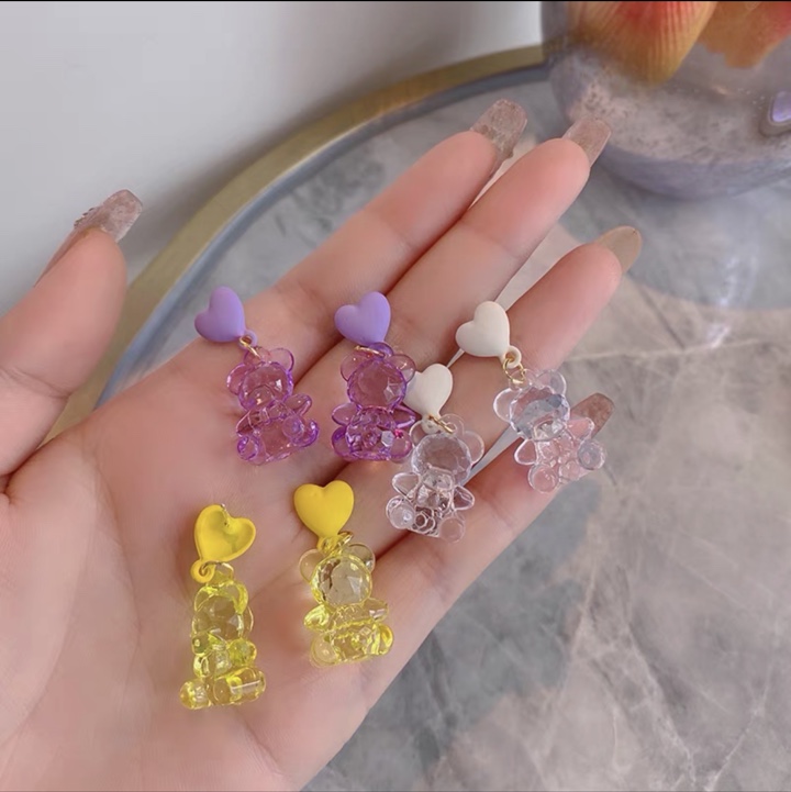 Stud earrings sda full figure