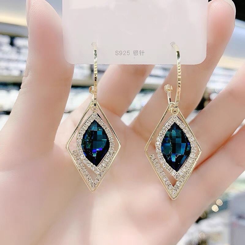 欧美高端大牌潮酷时尚蓝水晶耳环个性高级耳饰