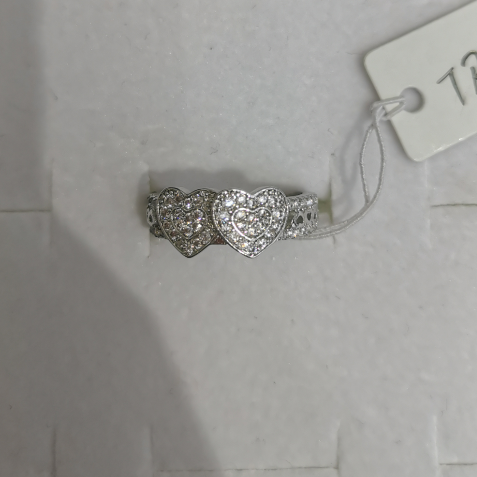 Two rings of hearts are exploding
