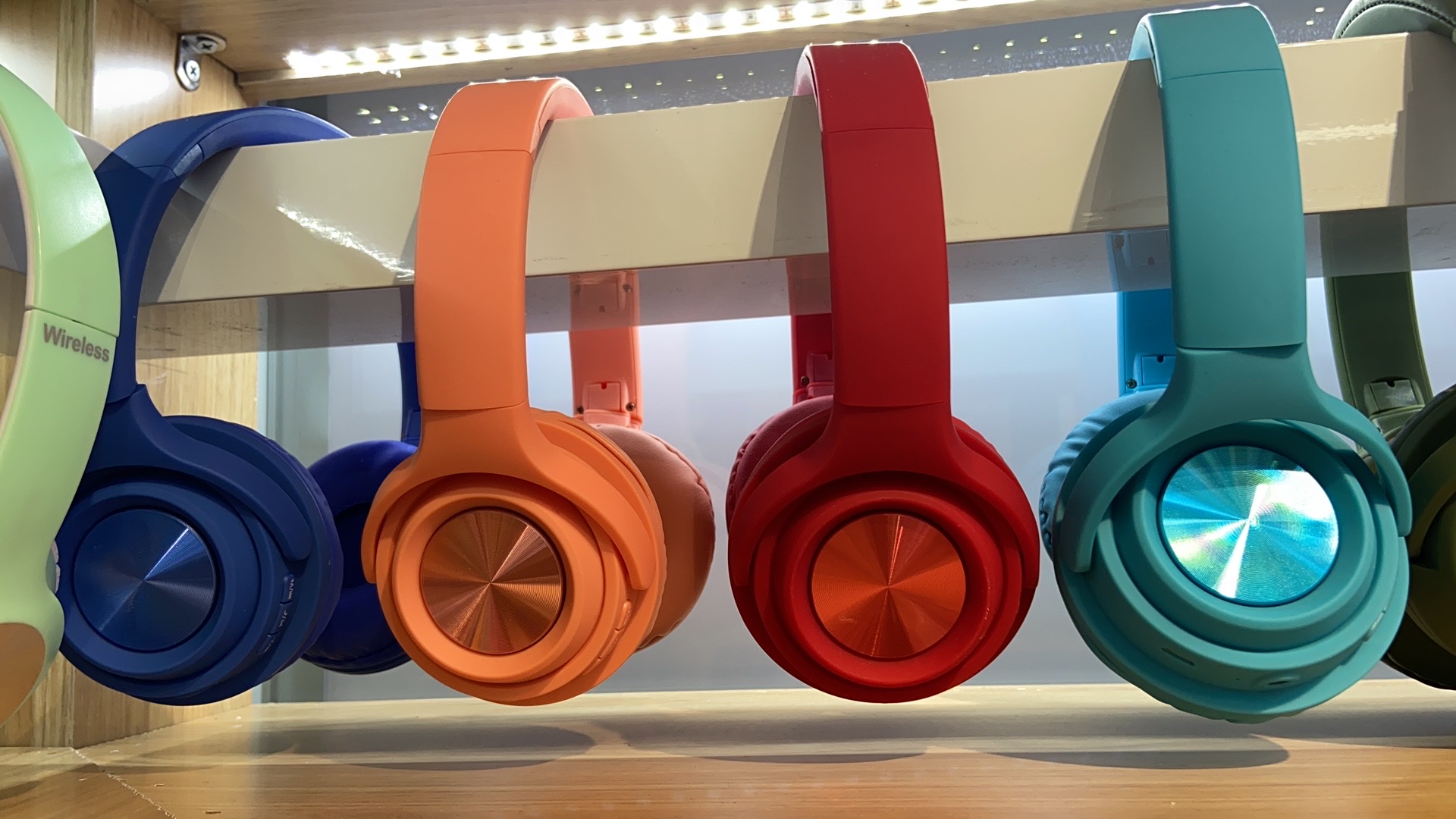 EV60 Bluetooth headphones with Bluetooth, card insertion and audio recording Specification image