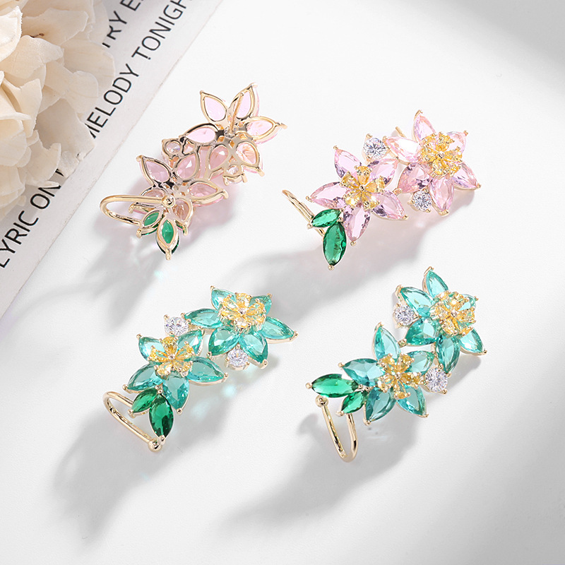 Summer Fresh Earrings 925 Silver Needle Zircon Elegant Earrings, Women's flower ear bone clips detail image 5