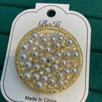 Stylish vintage brooch